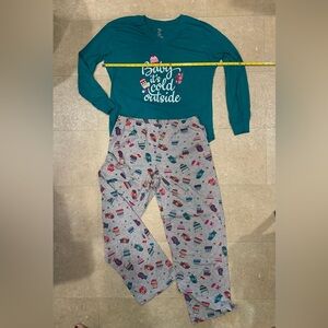 Teal and Gray Woman’s Small / Medium Pajamas Set